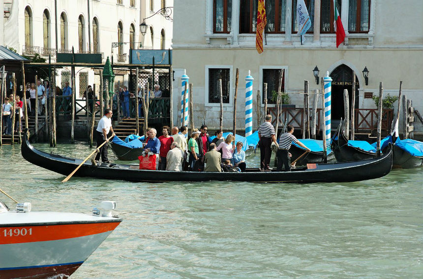 traghetto venecija - Javni transport Venecija