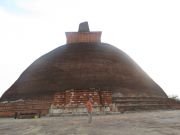 Jethawanaramaya stupa Sri Lanka Anuradhapura Jethawanaramaya stupa and me